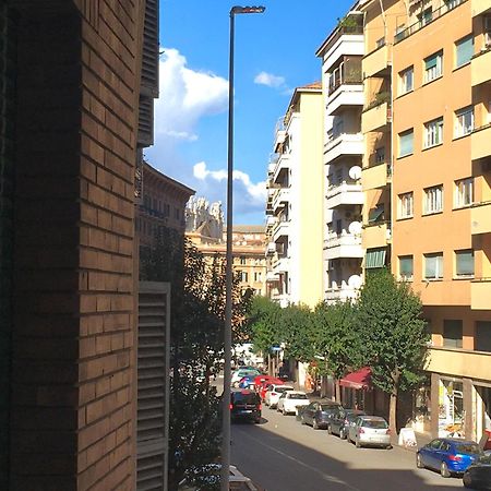 Tourist Flat - A Due Passi Leilighet Roma Eksteriør bilde