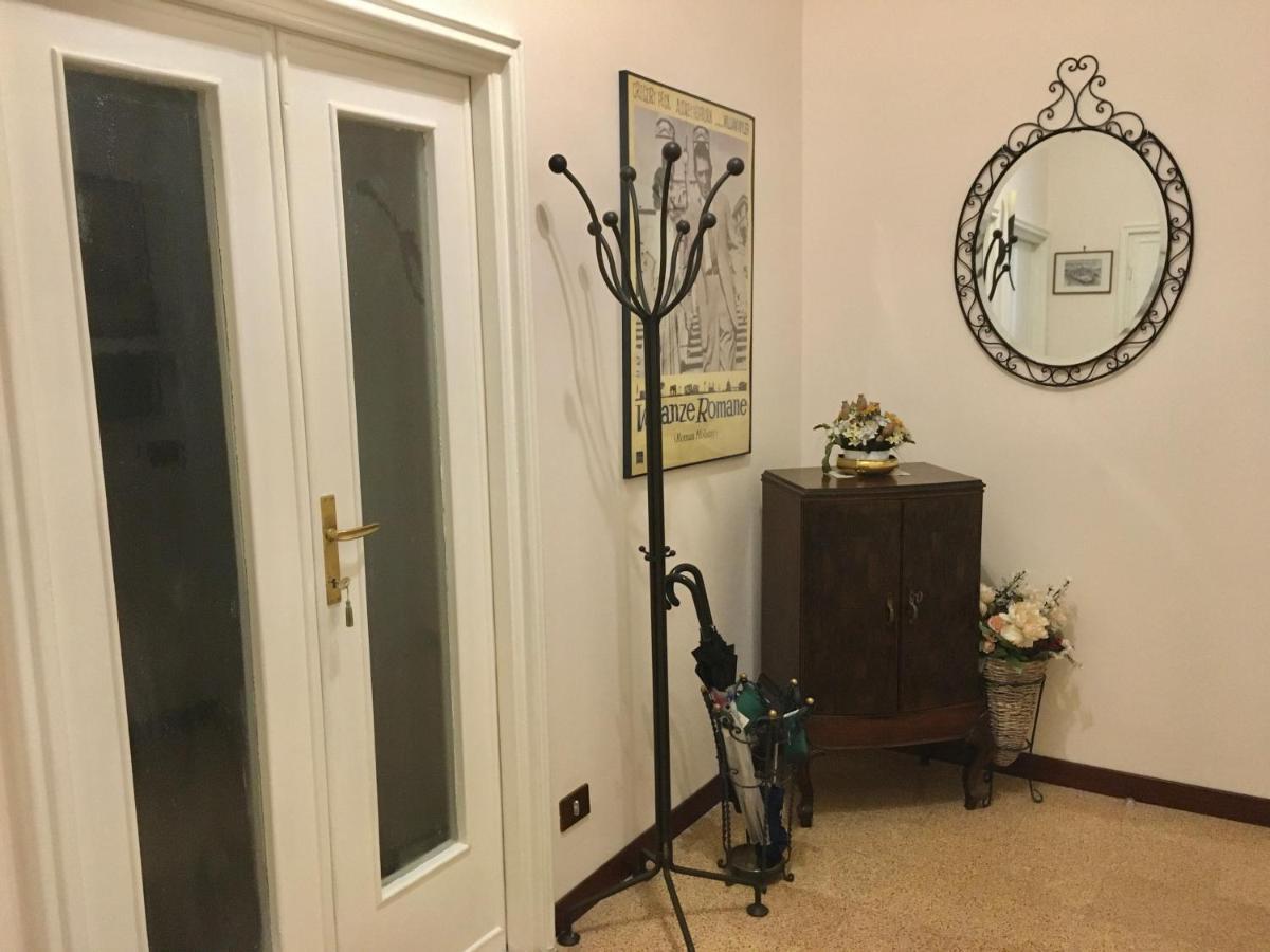 Tourist Flat - A Due Passi Leilighet Roma Eksteriør bilde